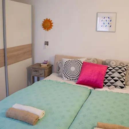 Lovely In The Heart Of Apartment