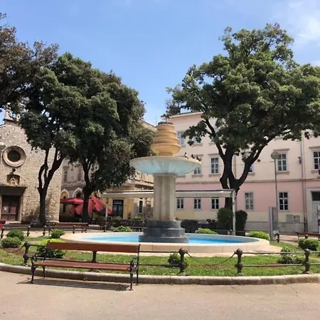 Apartment Lovely In The Heart Of Pula